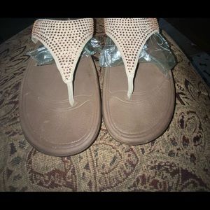 FitFlop Lulu Crystal Embellished Sandals - Rose Gold